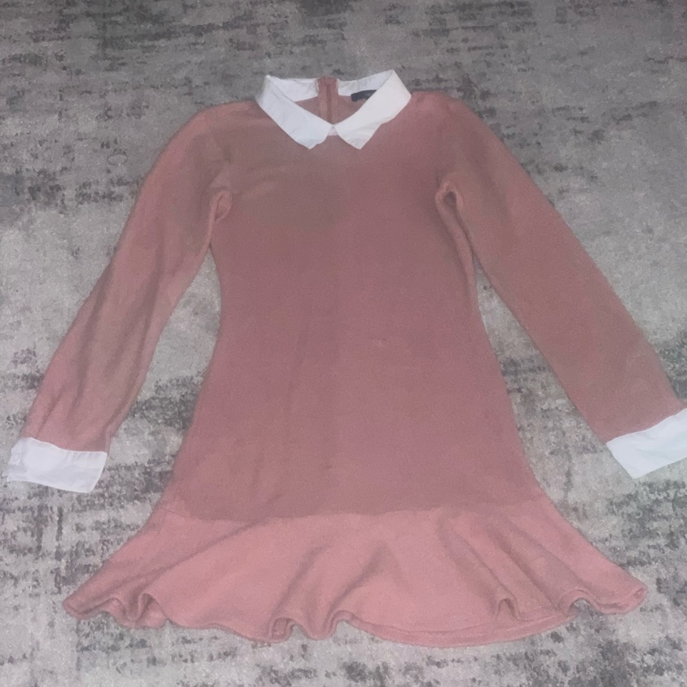 Pink dress with white collar and white sleeves